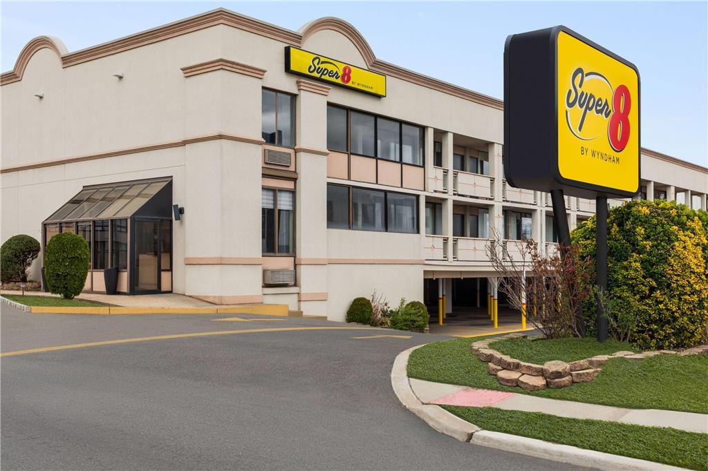 Super 8 By Wyndham Meadowlands Hotel Carlstadt Kültér fotó